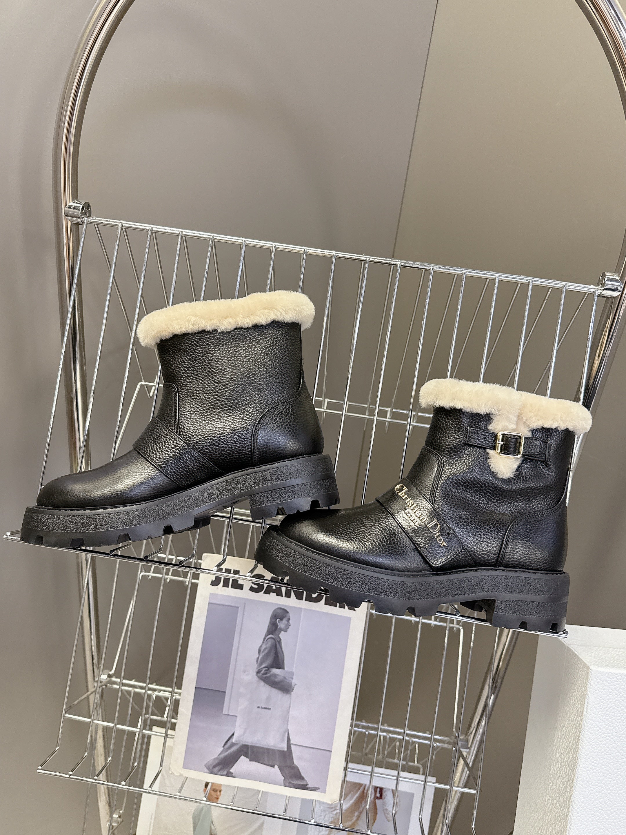 DIORALPS ANKLE BOOTS 25S IN BLACK LAMBSKIN AND BEIGE WOOL WITH SILVER HARDWARE