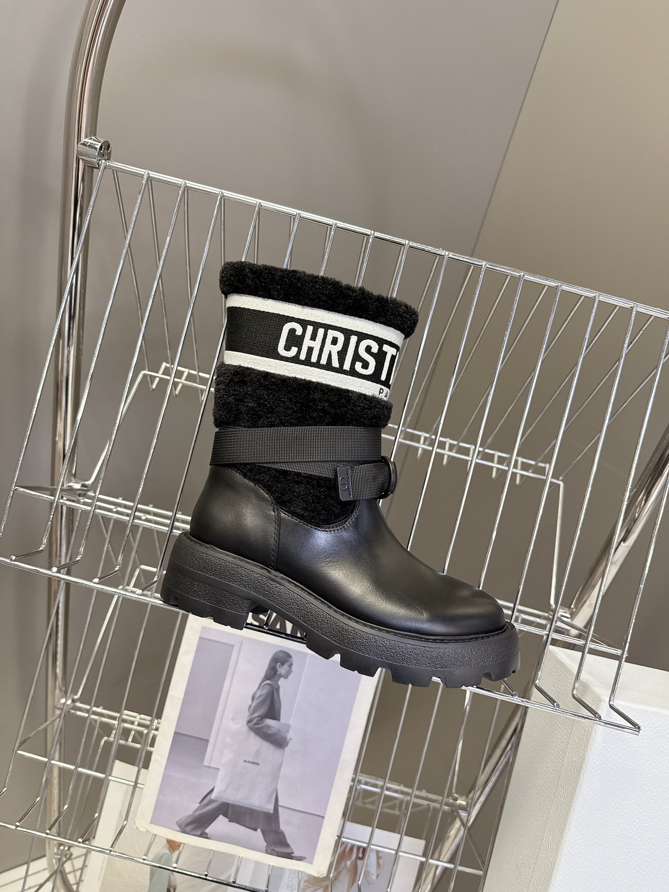 DIOR 25S D-MAJOR ANKLE BOOTS IN BLACK LAMBSKIN AND WOOL