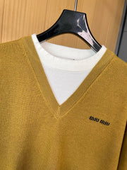 MIUMIU KNIT SWEATER STYLE 174