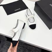 CC BALLET FLATS 25S IN WHITE AND BLACK FABRIC WITH BOW