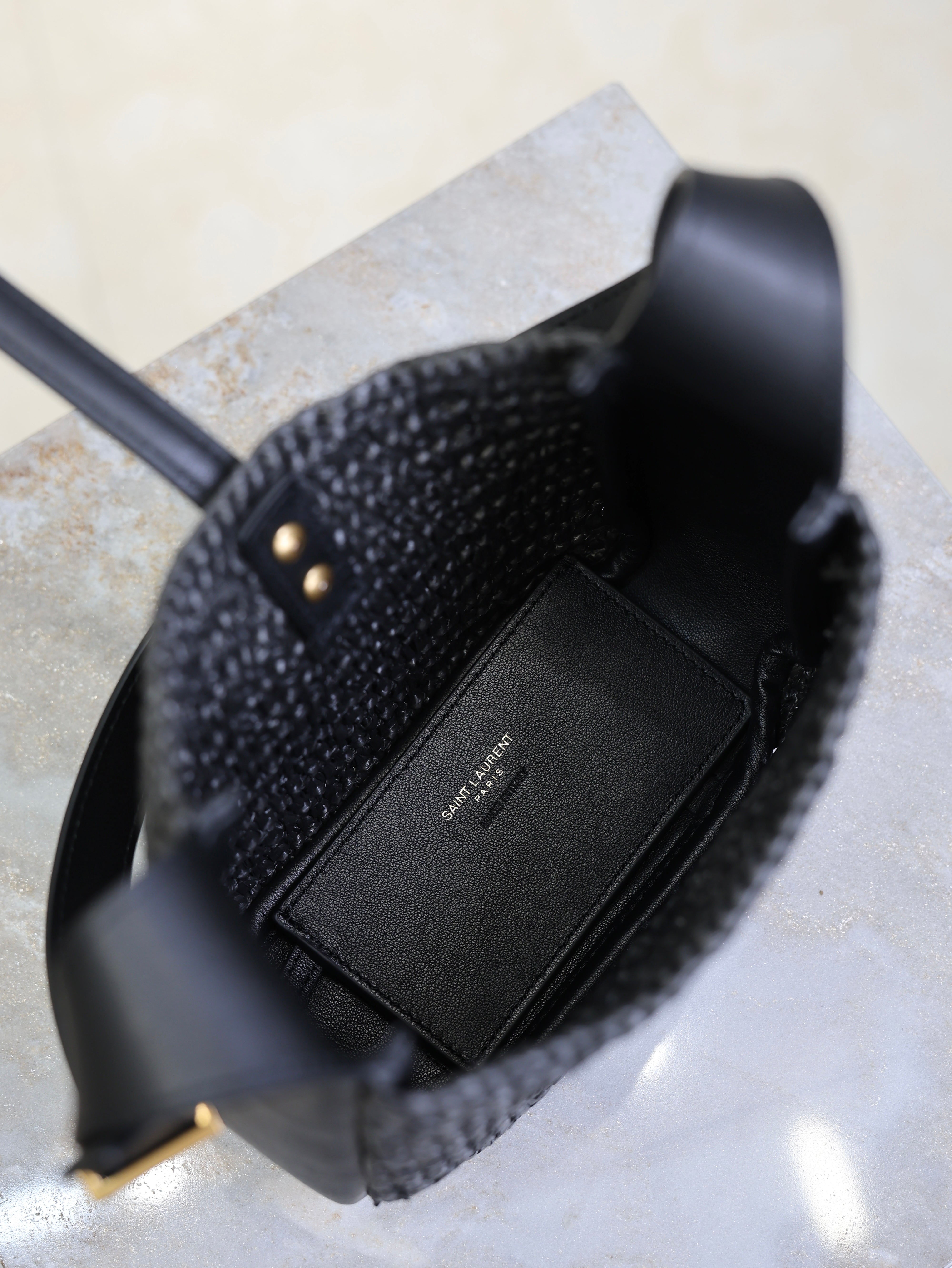 YSL 25S LE 5 À 7 SUPPLE SMALL 16 IN BLACK RAFFIA AND LEATHER GOLD HARDWARE