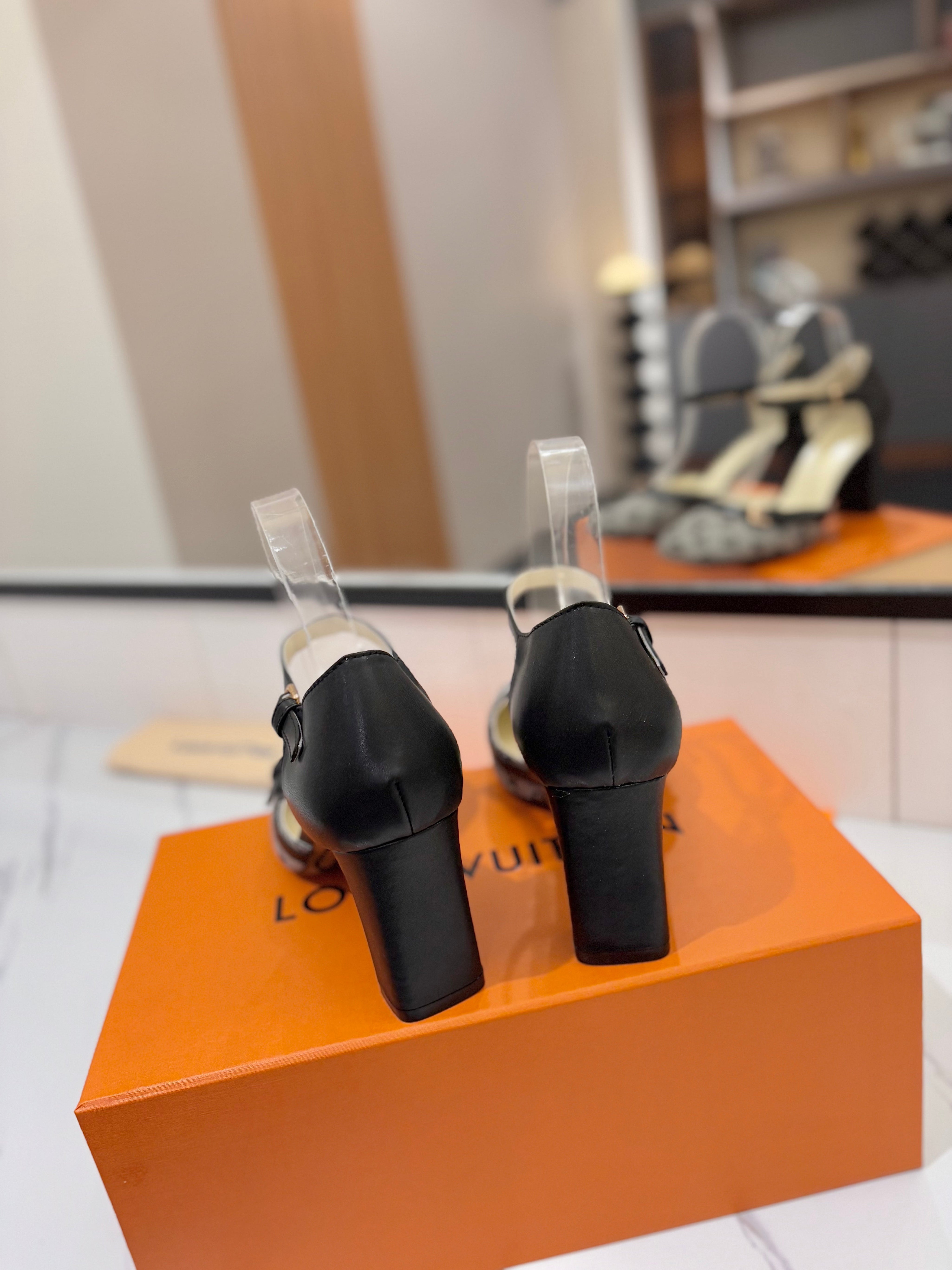 HIGH SANDALS 8 CM IN COOL GRAY MONOGRAM DENIM AND BLACK CALFSKIN