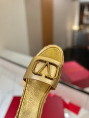 VLTN ESPADRILLE SLIDES 25S IN GOLD LAMBSKIN STYLE 1