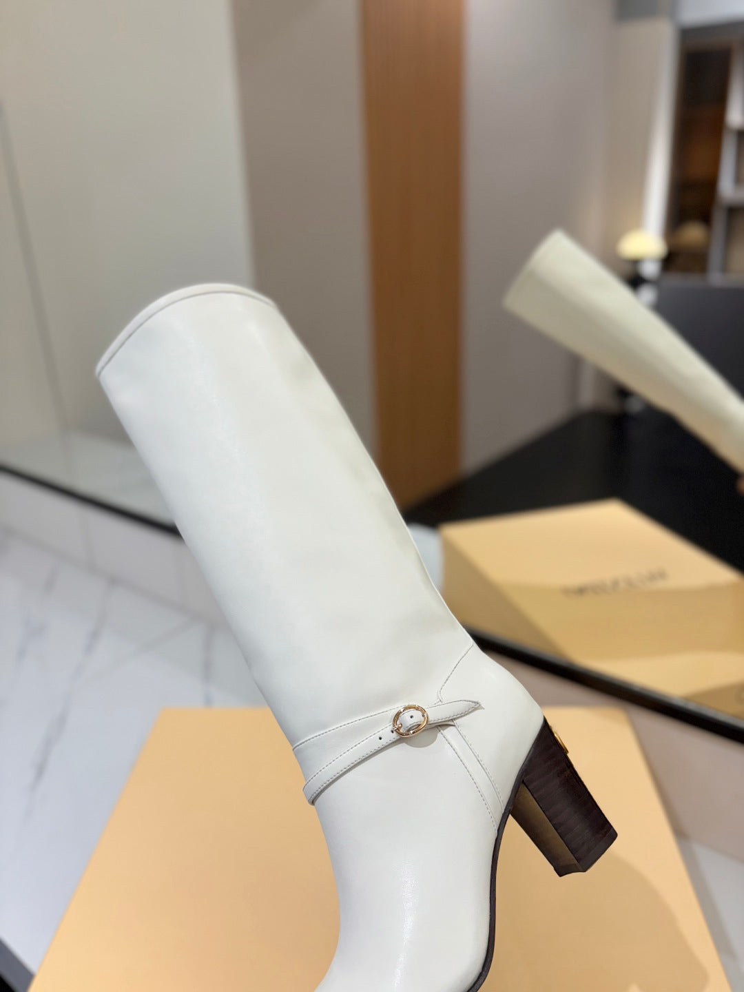 VALENTINO 25S GARAVANI PATTIE KNEE-HIGH BOOTS 80 MM IN WHITE CALFSKIN