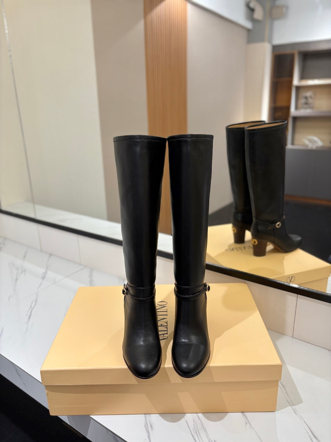 VALENTINO 25S GARAVANI PATTIE KNEE-HIGH BOOTS 80 MM IN BLACK CALFSKIN
