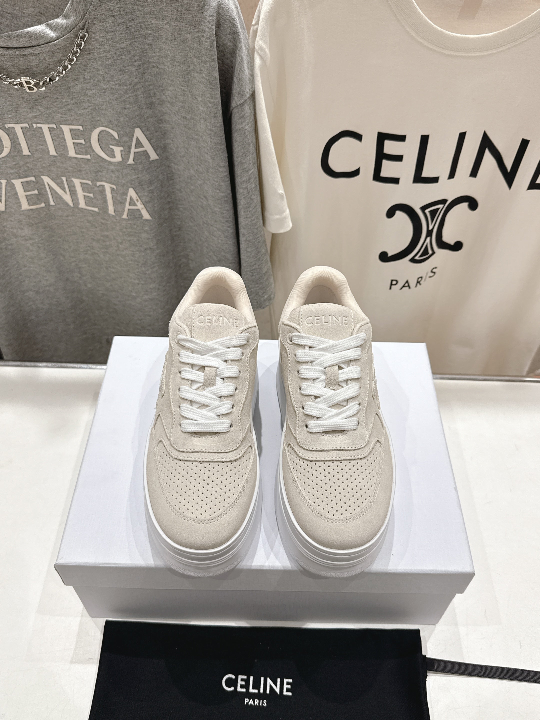 BLOCK SNEAKERS WITH EMBROIDERED TRIOMPHE IN PARCHMENT BEIGE SUEDE