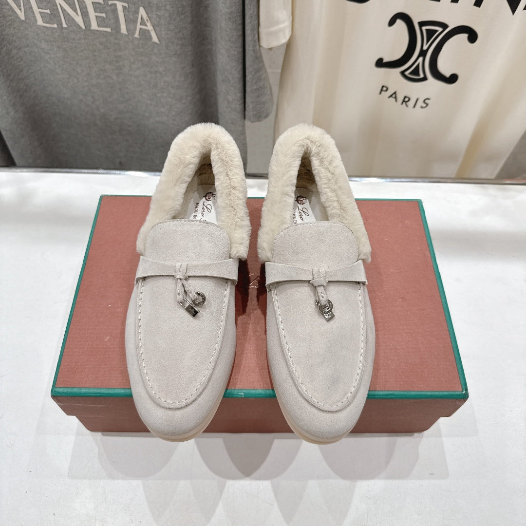 LP 25S SUMMER CHARMS WALK LOAFERS IN LIGHT GRAY SUEDE AND FLEECE