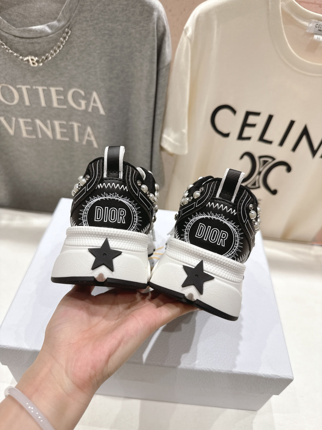 DIOR 25S SNEAKER IN BLACK LAMBSKIN AND MESH FABRIC WITH PEARL DETAILING