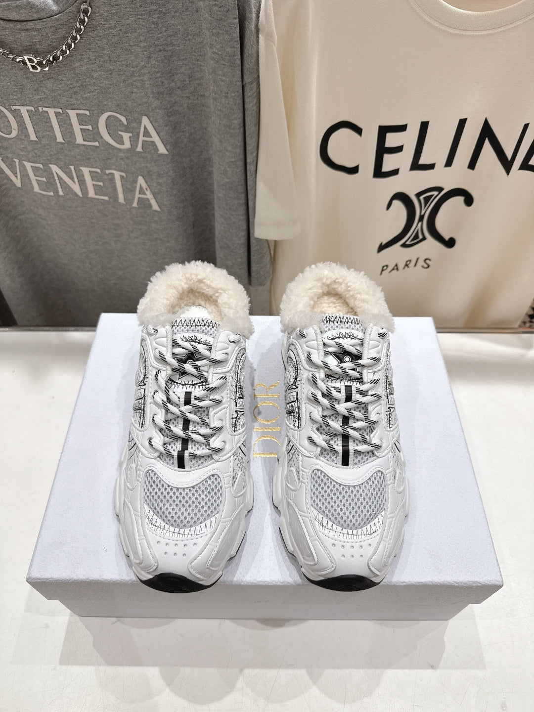 DIOR CHRONO SNEAKER 25S IN WHITE LAMBSKIN AND MESH FABRIC STYLE 7