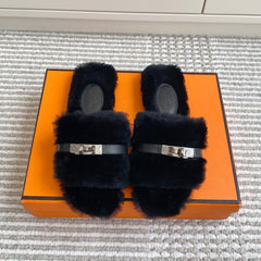 HM 25S GIULIA SANDAL IN BLACK SHEARLING WITH SILVER HARDWARE