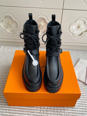 HM 25S ANKLE BOOTS IN BLACK LAMBSKIN
