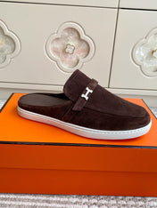 HM 25S MULES IN DARK BROWN SUEDE WITH SILVER HARDWARE