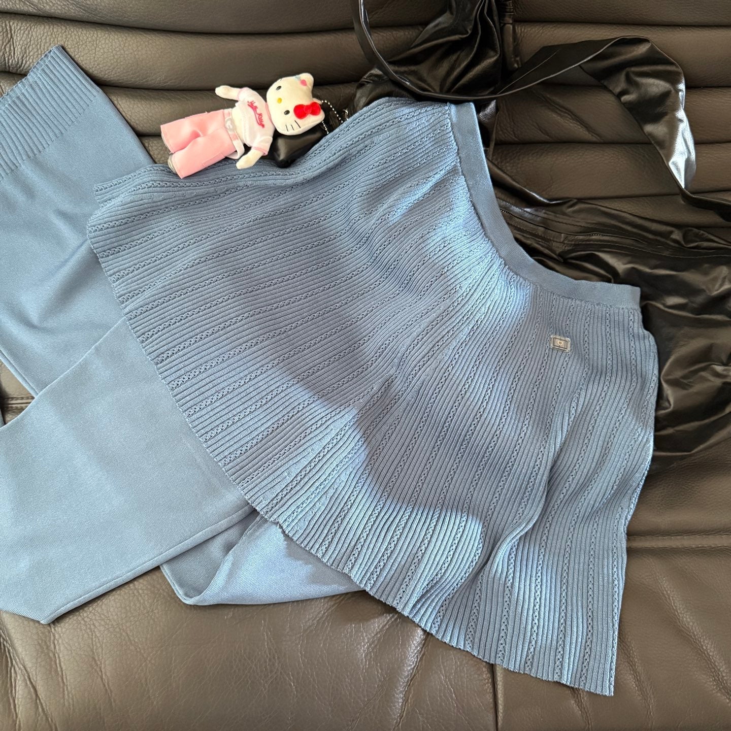 CHANEL 25S HYBRID SKIRT–PANTS 599