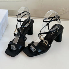 MEDIUM SQUARE HEEL SANDAL IN BLACK LAMBSKIN