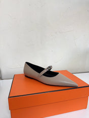 KIARA FLAT PUMP IN KHAKI BROWN CALFSKIN