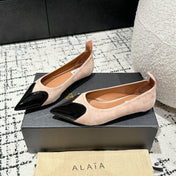 ALAIA PUMP 1 CM IN ALMOND BEIGE SUEDE MIX BLACK CALFSKIN