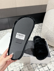 DAD SANDAL MULE IN BLACK SHEARLING