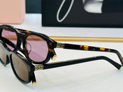 MIU SUNGLASSES IN RECTANGULAR ACETATE 646116