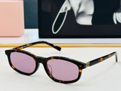 MIU SUNGLASSES IN RECTANGULAR ACETATE 646116