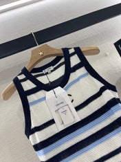 CHANEL STRIPED SLEEVELESS KNIT TOP 263401
