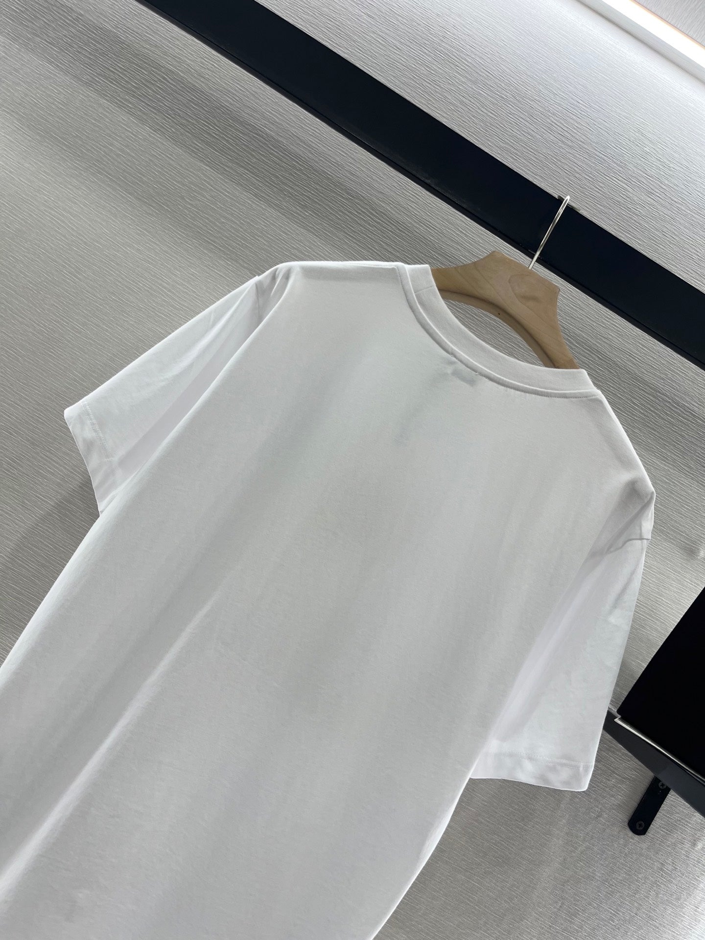 CELINE ROUND-NECK PRINTED T-SHIRT 274674