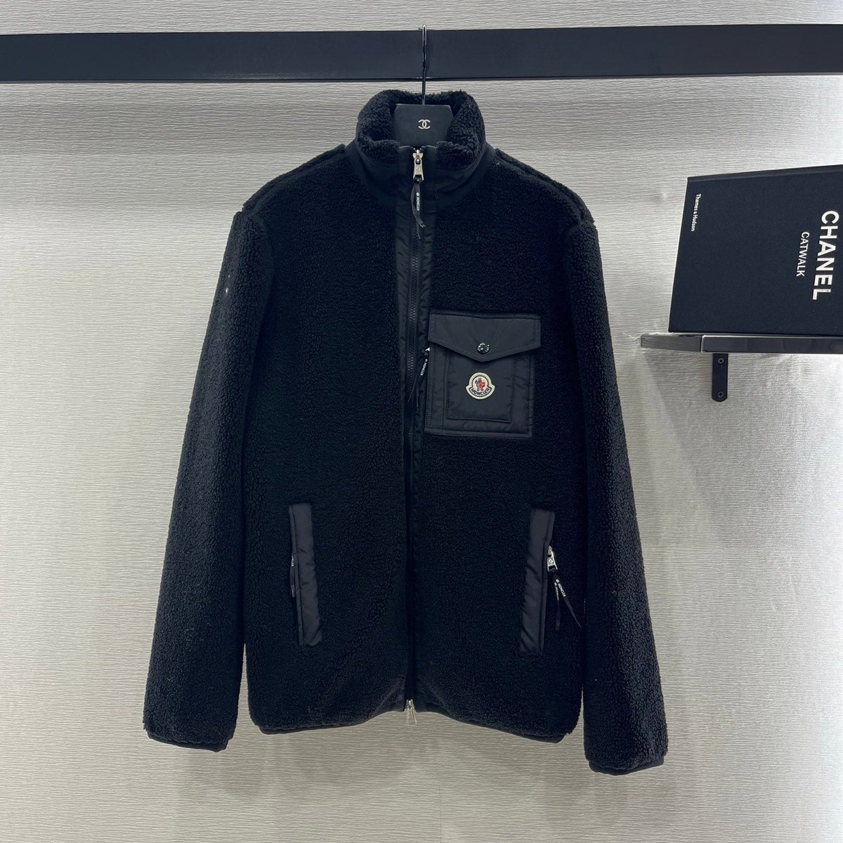 MONCLER 25S JACKET IN BLACK 307586