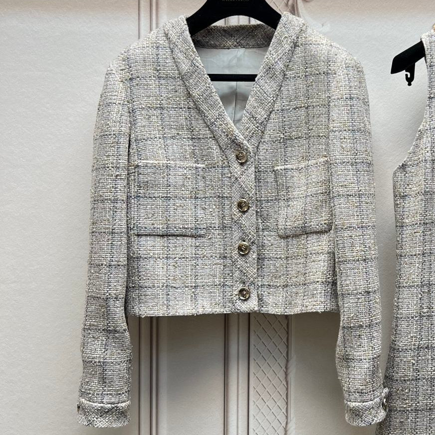CHANEL 25S TWEED JACKET 420