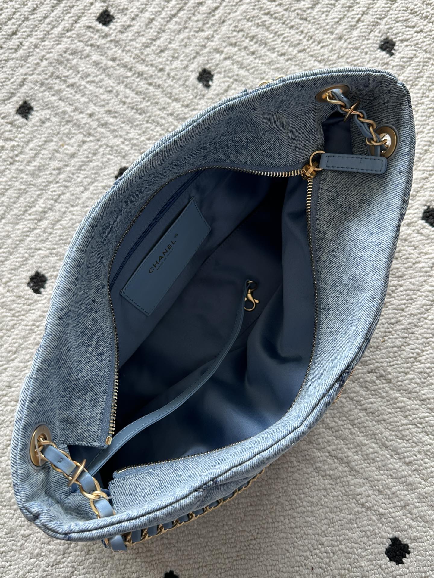 CHANEL 25S HOBO BAG 38 IN BLUE DENIM WITH GOLD HARDWARE