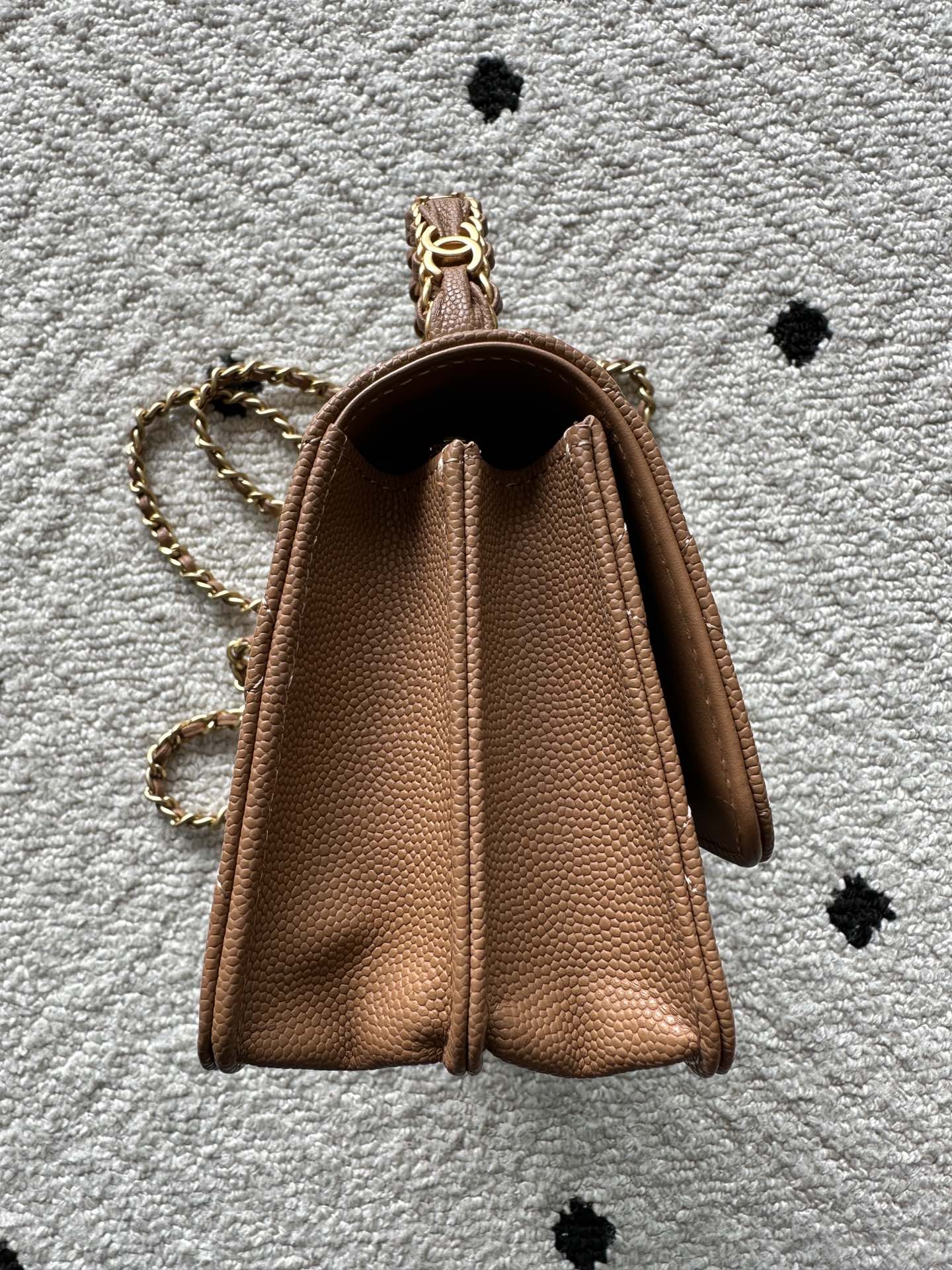 CHANEL 25S CLASSIC WALLET ON CHAIN 19 IN BROWN LAMBSKIN WITH GOLD HARDWARE