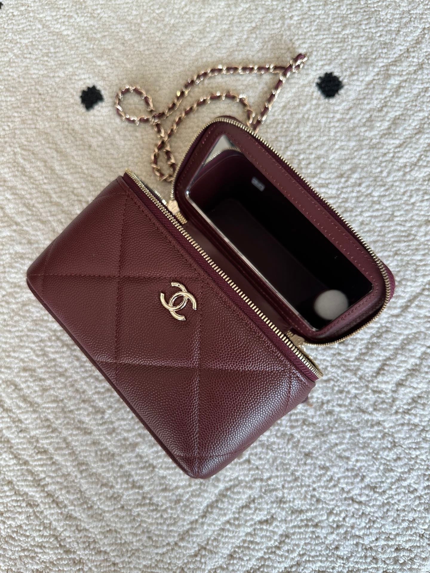 CHANEL 25S VANITY BAG 17 IN DARK RED CAVIAR LEATHER WITH GOLD HARDWARE
