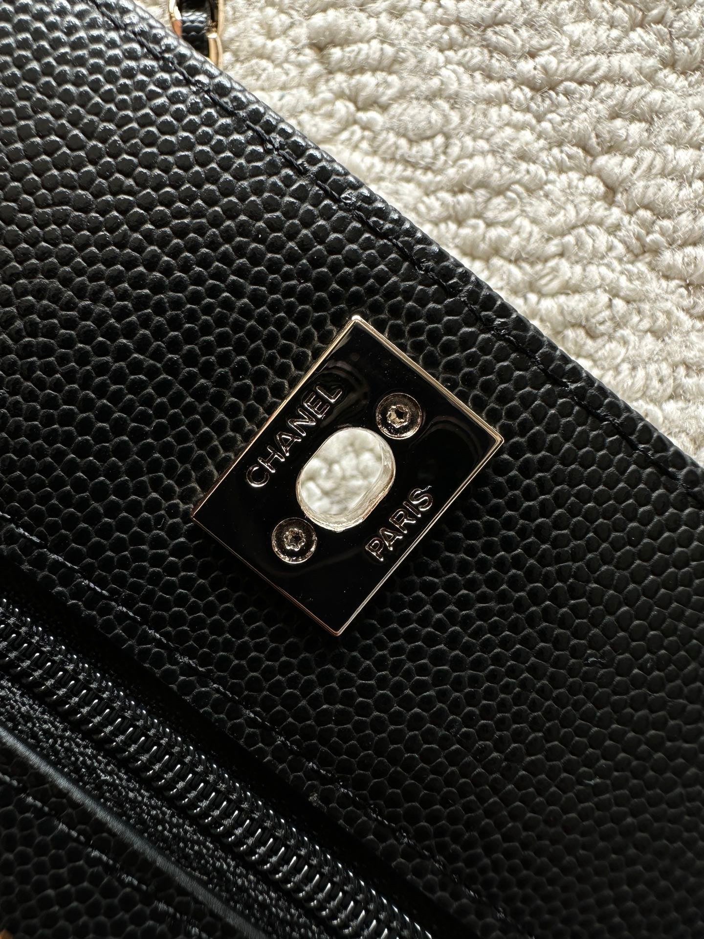 CHANEL 25S MINI FLAP BAG 19 IN BLACK CAVIAR LEATHER