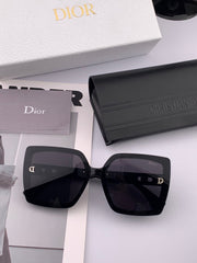 MONTAIGNE SUNGLASS D2302 IN ACETATE EMBOSSED LOGO