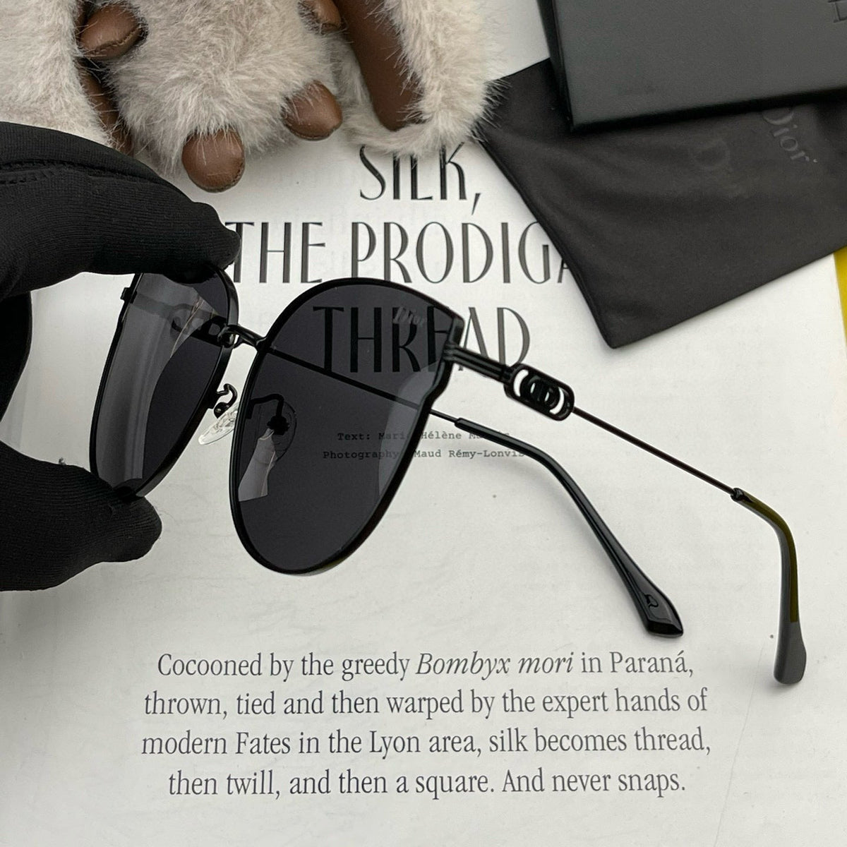 MONTAIGNE SUNGLASS CD4311 IN METAL