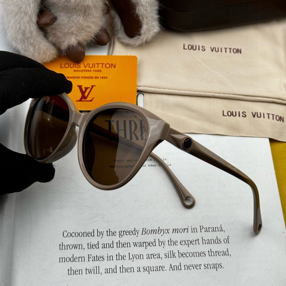 CAT EYE SUNGLASSES L6907 IN ACETATE