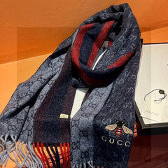 CHANEL 25S SCARF 190 IN CASHMERE 718528