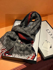 CHANEL 25S SCARF 190 IN CASHMERE 718529