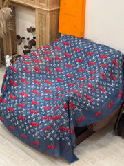 LV SCARF 140 CM IN CASHMERE 721492