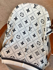 LV SCARF 200 CM IN CASHMERE 738535