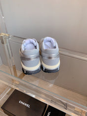 CC SNEAKERS IN GLOSSY SILVER CALFSKIN AND MESH