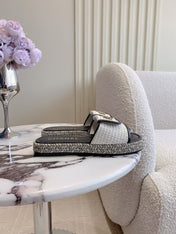 PLATFORM SLIPPERS IN WHITE WOOL AND BLACK LAMBSKIN