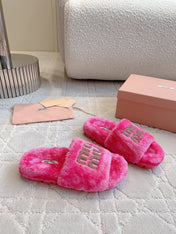 RABBIT FUR SLIPPERS MAGENTA PINK WITH EMBROIDED LOGO
