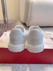 VIV' SKATE SNEAKERS IN WHITE CALFSKIN WITH CARTOON CHARM LACES