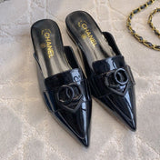 FLAT MULE 2 CM IN BLACK PATENT CALFSKIN