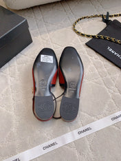 CHANEL 25S SLINGBACK IN BLACK AND ROSEWOOD CALFSKIN GOLD HARDWARE