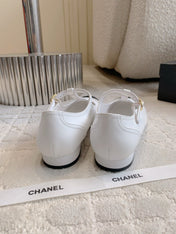 CHANEL 25S MARY JANE IN BLACK AND WHITE CALFSKIN GOLD HARDWARE