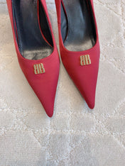 BALENCIAGA 25S POINTED-TOE HIGH HEELS 70 MM IN RED SATIN WITH GOLD HARDWARE