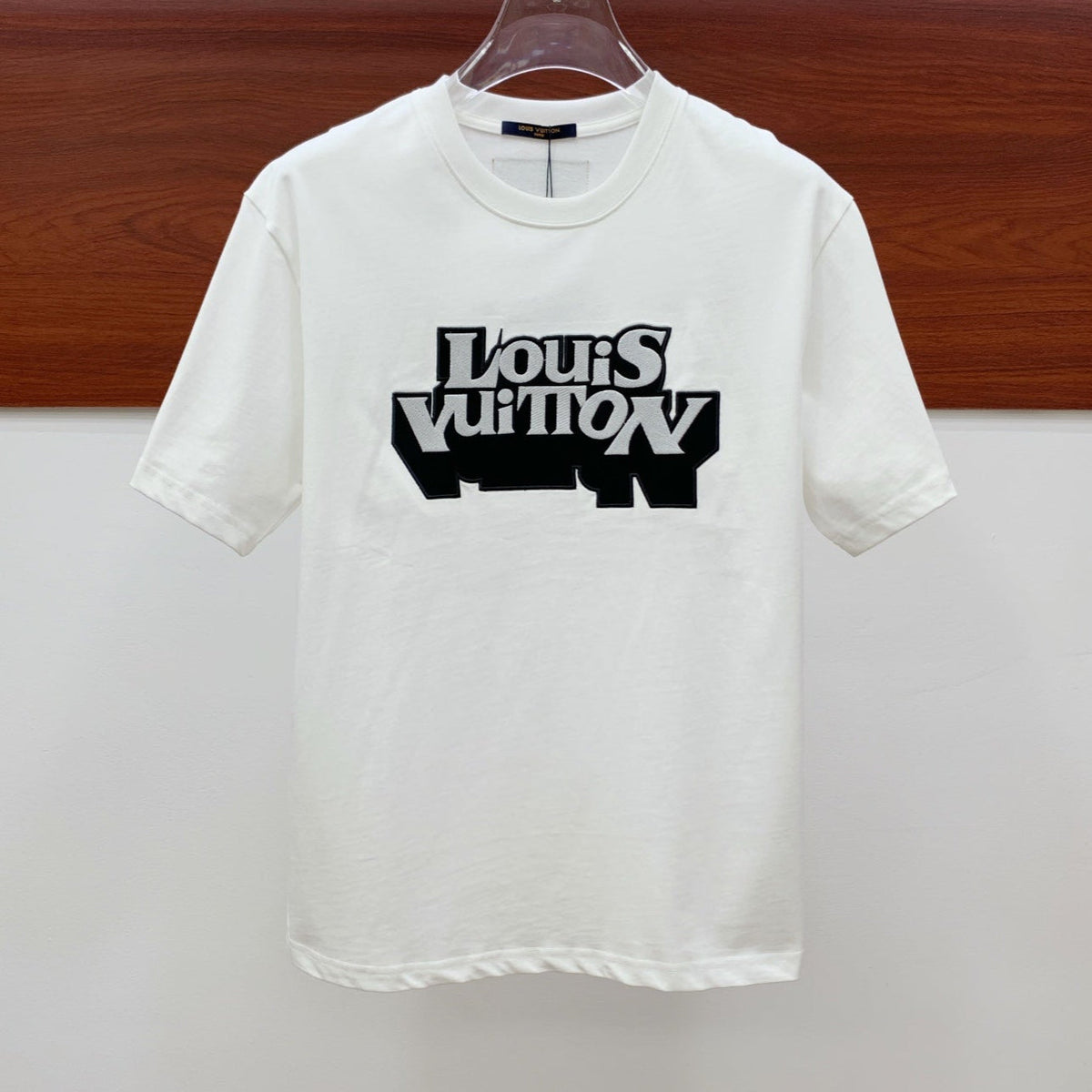 LV T-SHIRT EMBROIDERED LOGO IN WHITE COTTON 238878