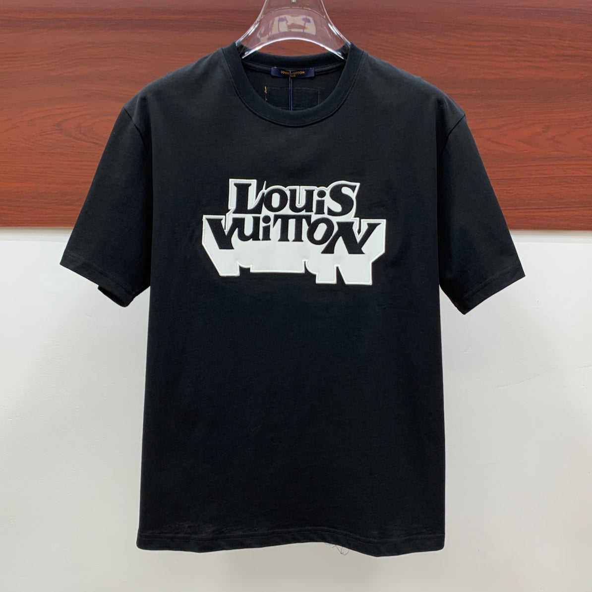 LV T-SHIRT EMBROIDERED LOGO IN BLACK COTTON 238879