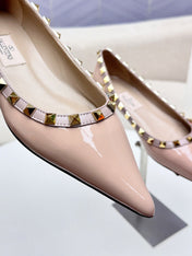 ROCKSTUD FLAT PUMP IN NUDE TAN CALFSKIN