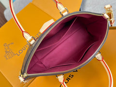 LV 25S BOÉTIE TOTE 25 IN BROWN MONOGRAM COATED CANVAS AND CALFSKIN GOLD HARDWARE